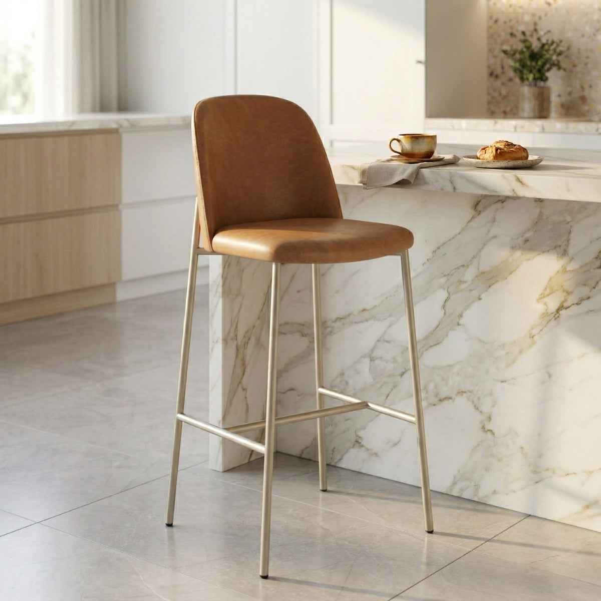 Conjunto de 8 Banquetas Altas de Aço Estofada Lucille
