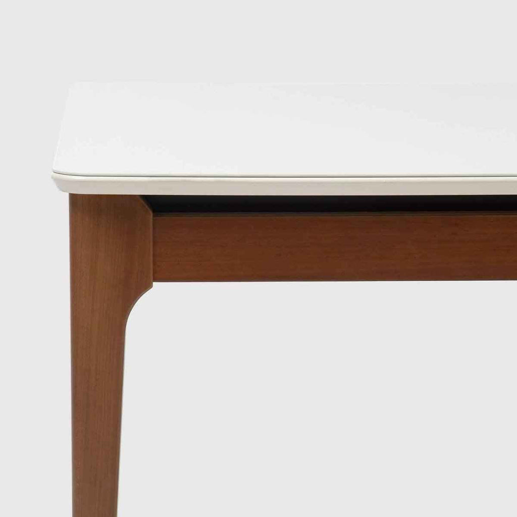 Mesa de Jantar Retangular com Vidro para 4 Lugares Addar 135 cm Natural com Off-White Fosco